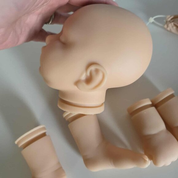 NWT Middleton Doll Reborn Baby "Tiny Dreamer Doll Kit" by Jane Pinkstaff #2521 - Picture 8 of 10